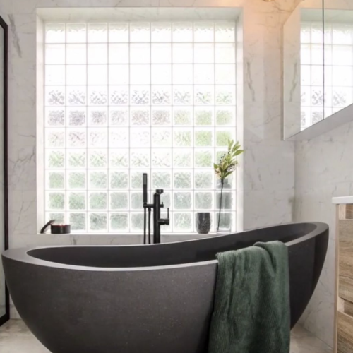 Bathtub
