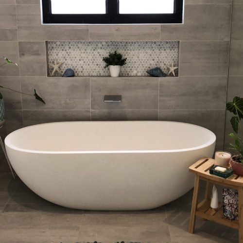 Bella_Freestanding_Bath_1_700x550-scaled-1.jpg