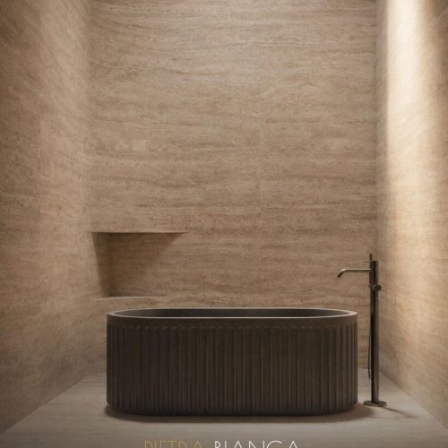 Briza - luxury freestanding bathtub - front view