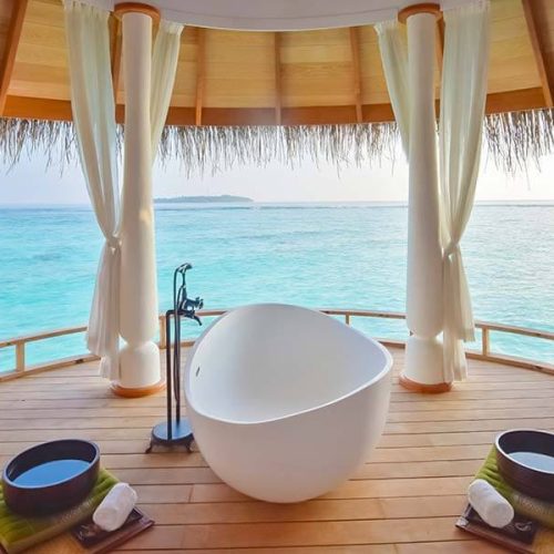 Onda-Freestanding-Bath-11